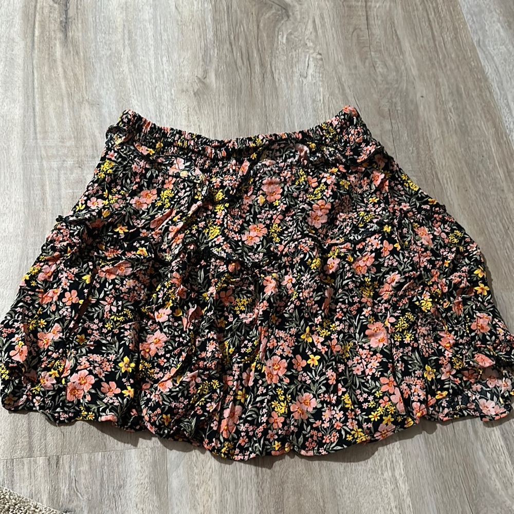 American eagle skirt!🌸💖